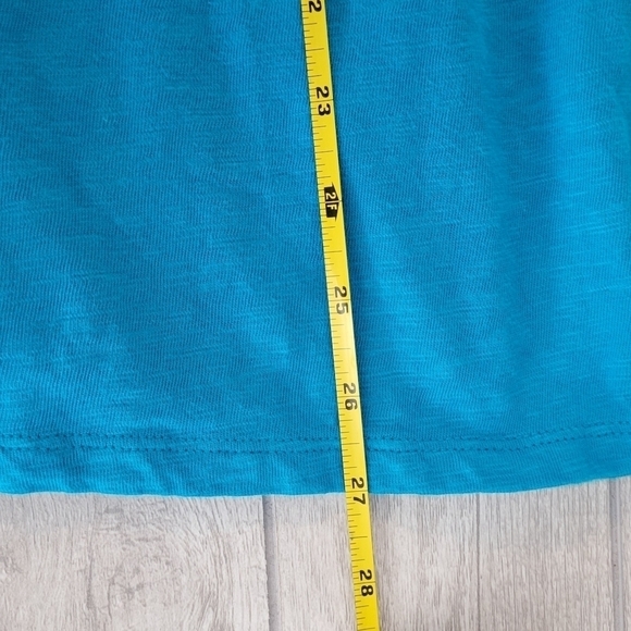 Talbots Embroidered Sleeve Open V Neck Tunic Size XLP - Picture 8 of 9